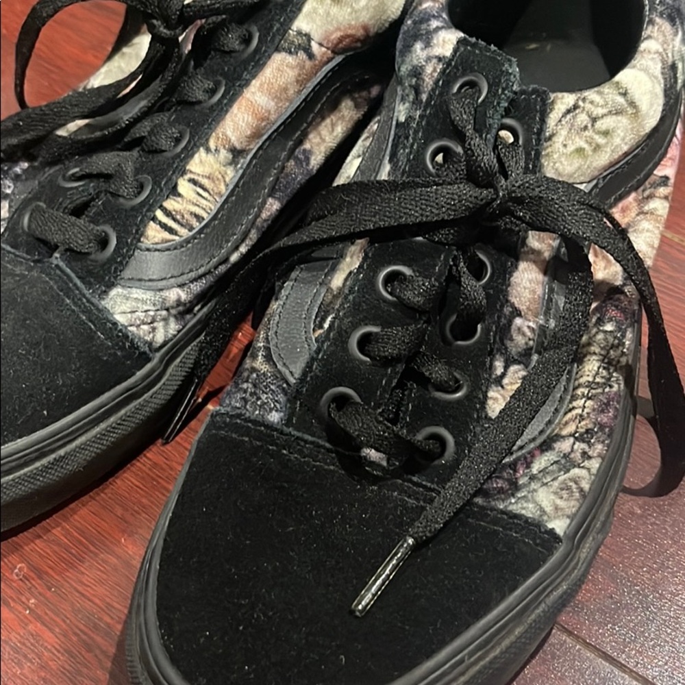 Velvet vans limited edition